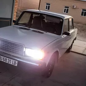 Lada 2107 2000