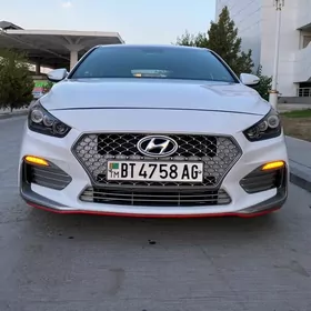 Hyundai Elantra GT 2020