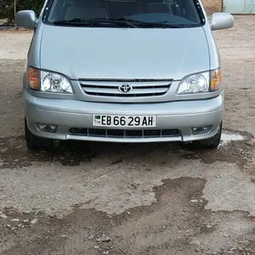 Toyota Sienna 2002