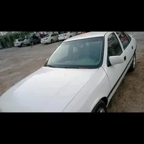Opel Vectra 1989