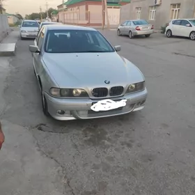 BMW E39 2022
