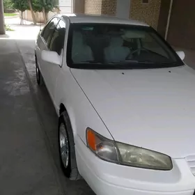 Toyota Camry 1997