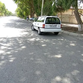Opel Astra 1993