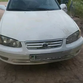 Toyota Camry 1998