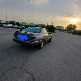 Toyota Camry 1999