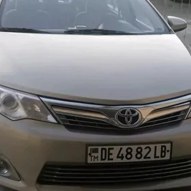 Toyota Camry 2013