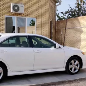 Toyota Camry 2010