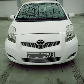 Toyota Yaris 2009