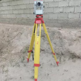 Leica Distomat