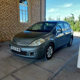 Nissan Versa 2009