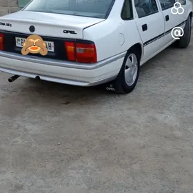 Opel Agila 1990