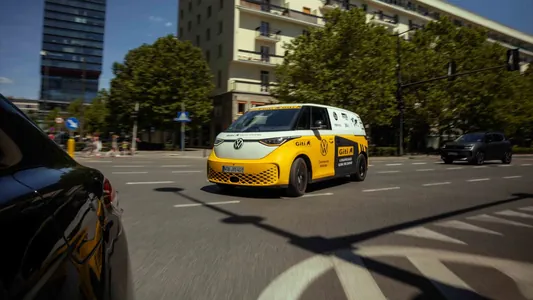 Volkswagen ID. Buzz-yň dünýä boýunça syýahaty başlandy. Ol Ginnesiň rekordyny goýmaga dalaş edýär
