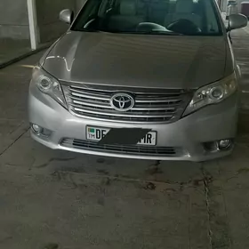 Toyota Avalon 2010