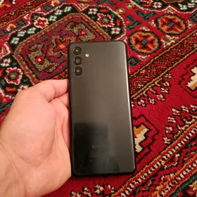 Samsung a04