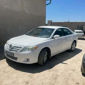Toyota Camry 2010