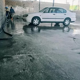 Nissan Primera 2000