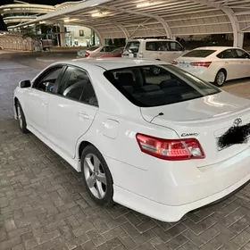 Toyota Camry 2011