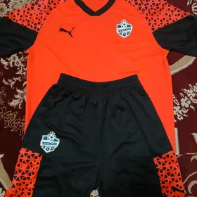 Puma şortik futbolka