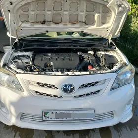 Toyota Corolla 2013
