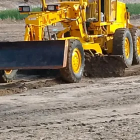 Komatsu GD655-6 2011