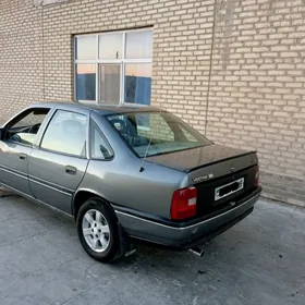 Opel Vectra 1990