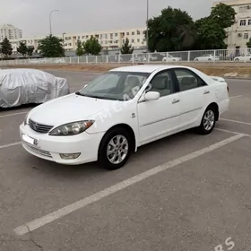 Toyota Camry 2004