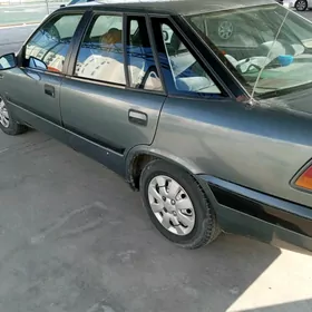 Daewoo Espero 1995