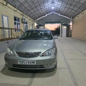 Toyota Camry 2005