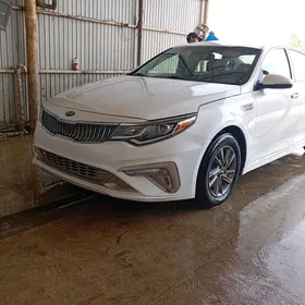 Kia Optima 2020