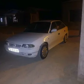 Opel Astra 1995