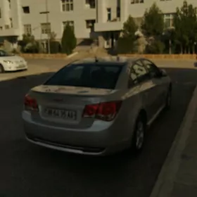 Chevrolet Cruze 2012