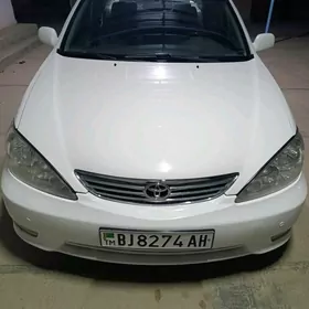 Toyota Camry 2004