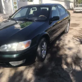 Toyota Camry 2000
