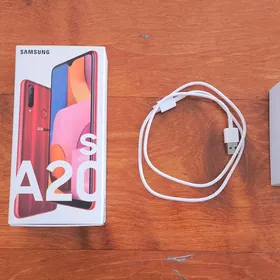 SAMSUNG Galaxy A20S