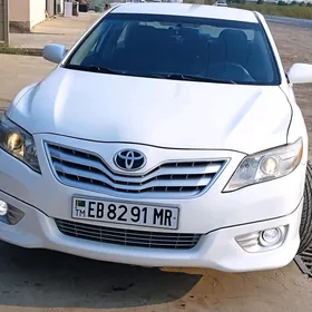 Toyota Camry 2010