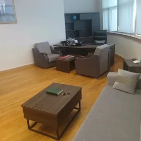 Arende ofis 2kom 70m² mebelli