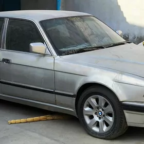 BMW 7 Series 1990