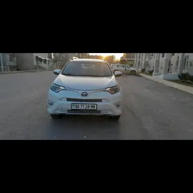 Toyota RAV4 2017