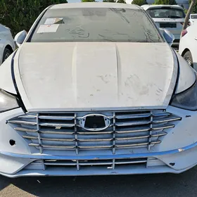 Hyundai Sonata 2021