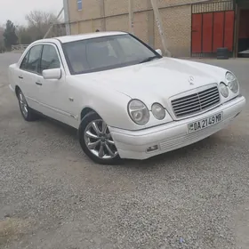 Mercedes-Benz E320 1998