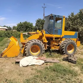 Komatsu 830E-AC 1990