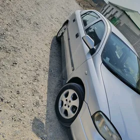 Opel Astra 2001
