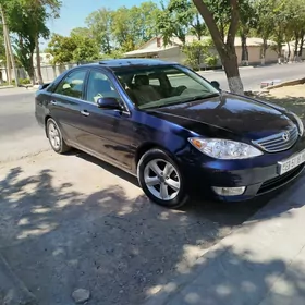 Toyota Camry 2005