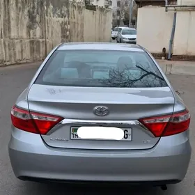 Toyota Camry 2015