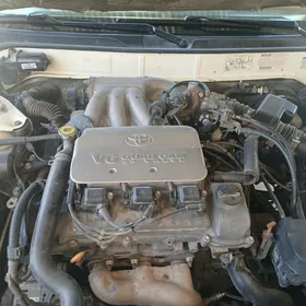 Toyota Avalon 1999