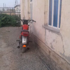 Iž Planeta 4 1990