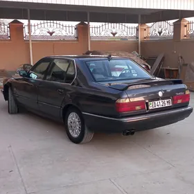 BMW 740 1993