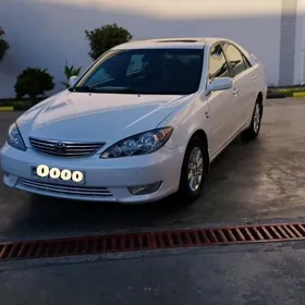 Toyota Camry 2005
