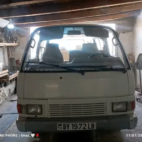 Nissan Urvan 1997
