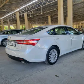 Toyota Avalon 2013